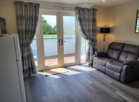 Seaside Apartment- Sligo- Pet Friendly, hotel a Sligo
