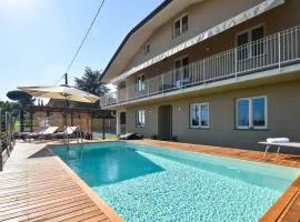 4 Bedroom Gorgeous Home In Massarosa