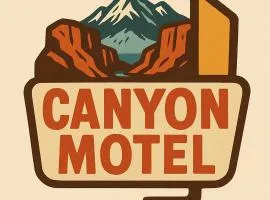 Canyon Motel