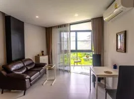 Escape Condominium Mea Pim Beach Rayong