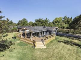 R951-Rodvig-Stevns-Strandlaugsvej-17, hotel v mestu Rødvig