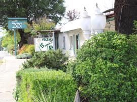 The Bonnie Inn Unit 5 with Breakfast Nook, ξενοδοχείο σε San Andreas