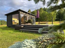 Melnā kalna kamene, sauna iekļauta cenā, chalet de monta&ntilde;a en Vestiena