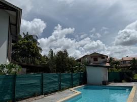 Appartement Confort Jacuzzi et Piscine - Cayenne Baduel, ξενοδοχείο σε Καγιέν