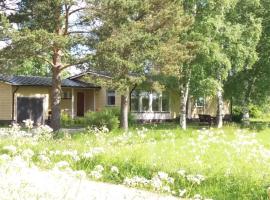 Jeppo Guesthouses, дом для отпуска в городе Uusikaarlepyy