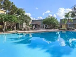 Landing Fort Myers - Forestwood