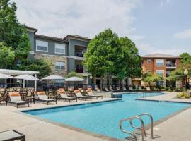 Landing Furnished Apartments - Richmond, hotel in Richmond