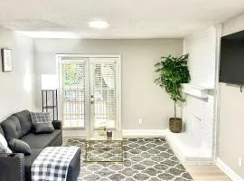 Cozy retreat 1Br 1Ba near hospital and tollway