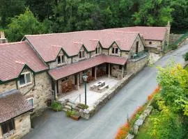 Nant Ucha Farm Holiday Cottages near Llangollen