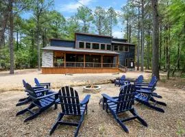 Luxury Cabin- Sleeps 12- Hot Tub - Dog Friendly
