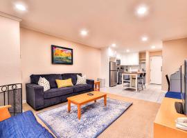 Lakeland Getaway - Walk to Lake, hotel in South Lake Tahoe