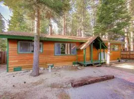 Whispering Pines Cabin - Family & Pet Friendly Abode