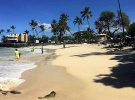Ocean View Condo in White Sands Village: Kailua-Kona şehrinde bir otel