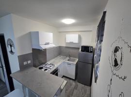 Montabo - Studio fonctionnel proche restos plage, hótel í staðnum Cayenne