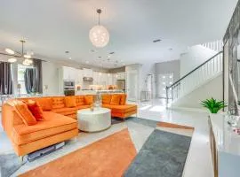 Less Than 20 Mi to JAX Beach and Game Days Upscale Retreat