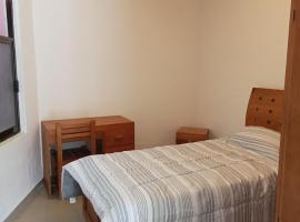 Casa Villa Real, alojamiento con cocina en Toluca