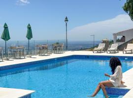Aqua Vista Monchique Hôtel, hotel in Monchique
