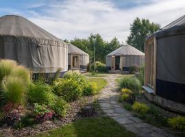 Jurty Glamping Moje Taghazout, готель у місті Люб'ятово