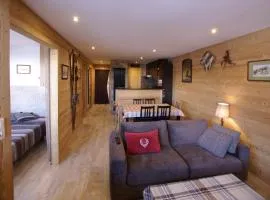 Appartement entièrement rénové, proche pistes, parking privé, Pra-Loup - FR-1-165A-200