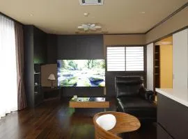 T&H Hotel