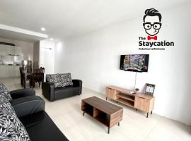 Staycation Homestay 14 P Residence kuching condo, condo in Kuching