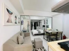 B&T Azure Staycation - Parañaque