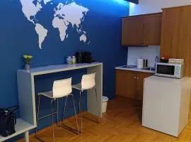 Plaka Hideaway Suite