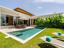 Tropical Family Pool Villa - Bang Tao