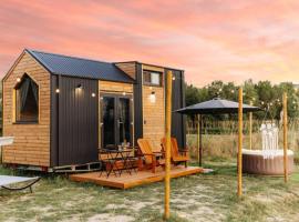 La Casa Errante X by Tiny Away, glamping em Castilenti