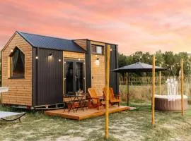 La Casa Errante X by Tiny Away