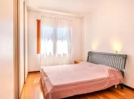 Via Moro - Home 86