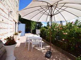 Maison de campagne proche d'Agen, Hotel in Lafox