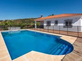 Casa con piscina La Madriguera