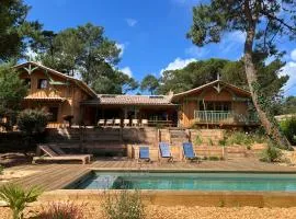 Magnifique maison à 20 m de la mer vue bassin