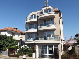 Guest House Hiora, boende vid stranden i Achtopol