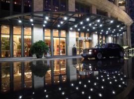 Grand Mercure Shanghai Hongqiao, hotel v Šanghaju