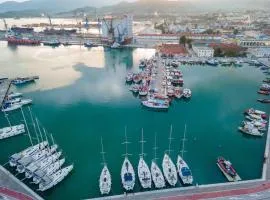 Arcade Apartment Panoramic View