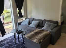 Two bedrooms Luxury apartment with free parking, hotel v destinaci Lorenskog