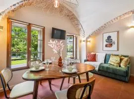 Nice Renting - CROTTI - Authentic Immersion Sea & Beach Massena