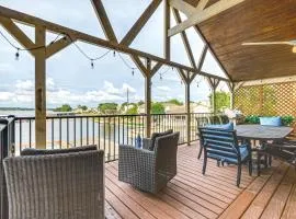 Private Boat Dock and Slip Luxe Lake Conroe Gem!