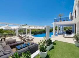 Dreamy 4 Bedroom Villa in Ibiza City, 1243