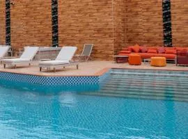 Swiss International Rancho Valeria, Warri