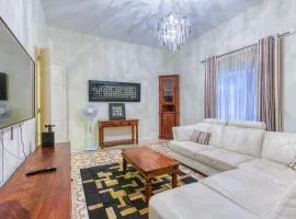 St James the Traditional 4-Bed Townhouse in Sliema