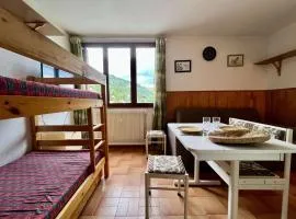 Studio 18m² pour 2 personnes à Vars les Claux à 100m des pistes et 10m des commerces - FR-1-330B-182