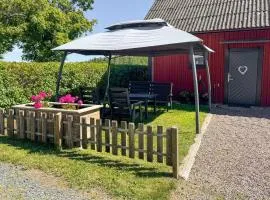 1 Bedroom Nice Apartment In Aneby
