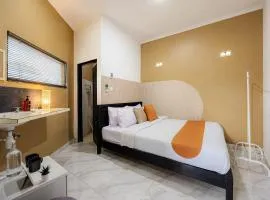 Cove Padonan Inn