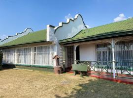 Estelle Family cottage, hotel a Johannesburg