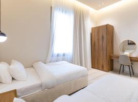 Super Luxury two Bedroom Apartment Al Narjis, hotel que acepta mascotas en Riad