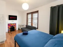 43 Deluxe London Ensuites