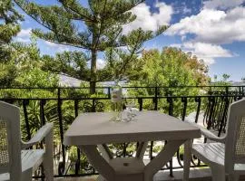 Sea Breeze Apartments